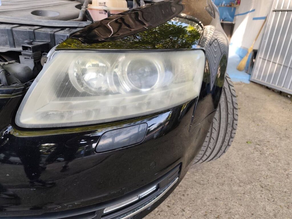 Audi A6, požuteo far pre obrade